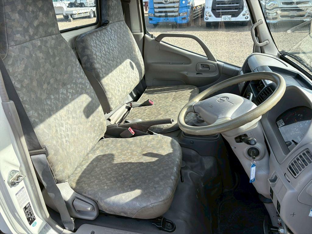 日野 デュトロ BKG-XZU344M(2WD)の写真21