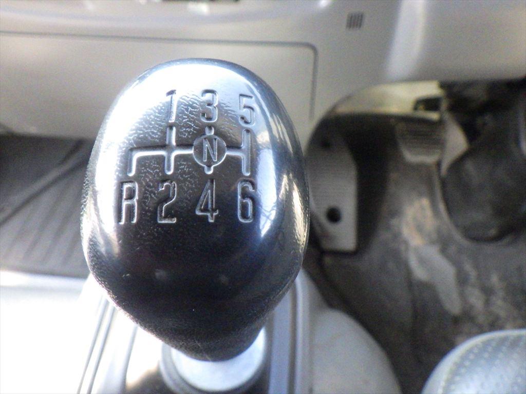 いすゞ フォワード TKG-FRR90S2(2WD)の写真23