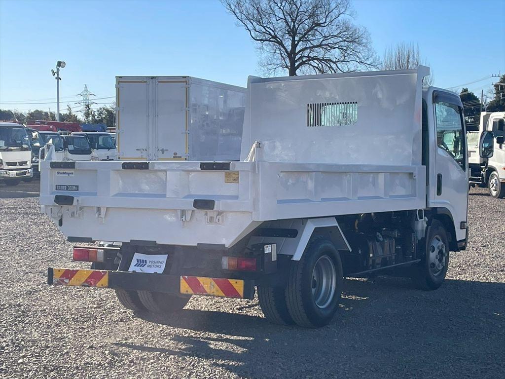 いすゞ エルフ TKG-NPR85YN(2WD)の写真4