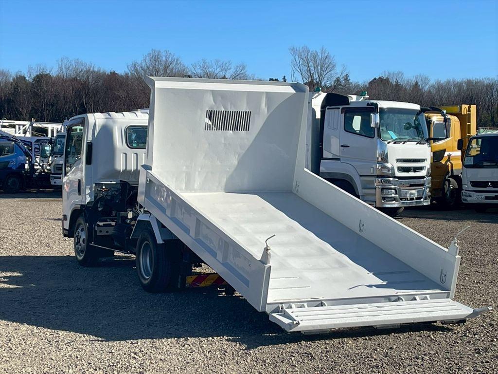 いすゞ エルフ TKG-NPR85YN(2WD)の写真11