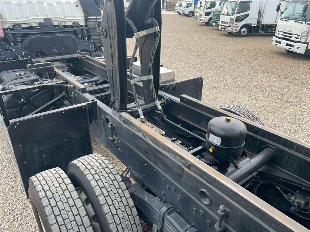 三菱 スーパーグレート 2PG-FV70HY(6x4)の写真14