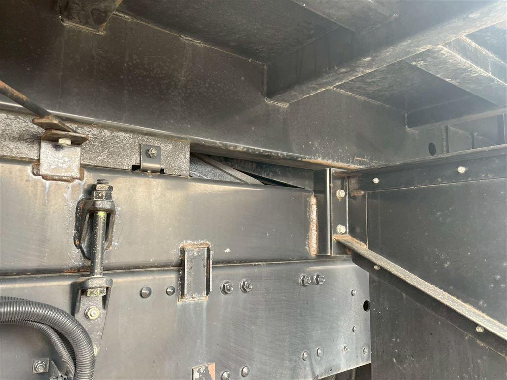 三菱 スーパーグレート 2PG-FV70HY(6x4)の写真15