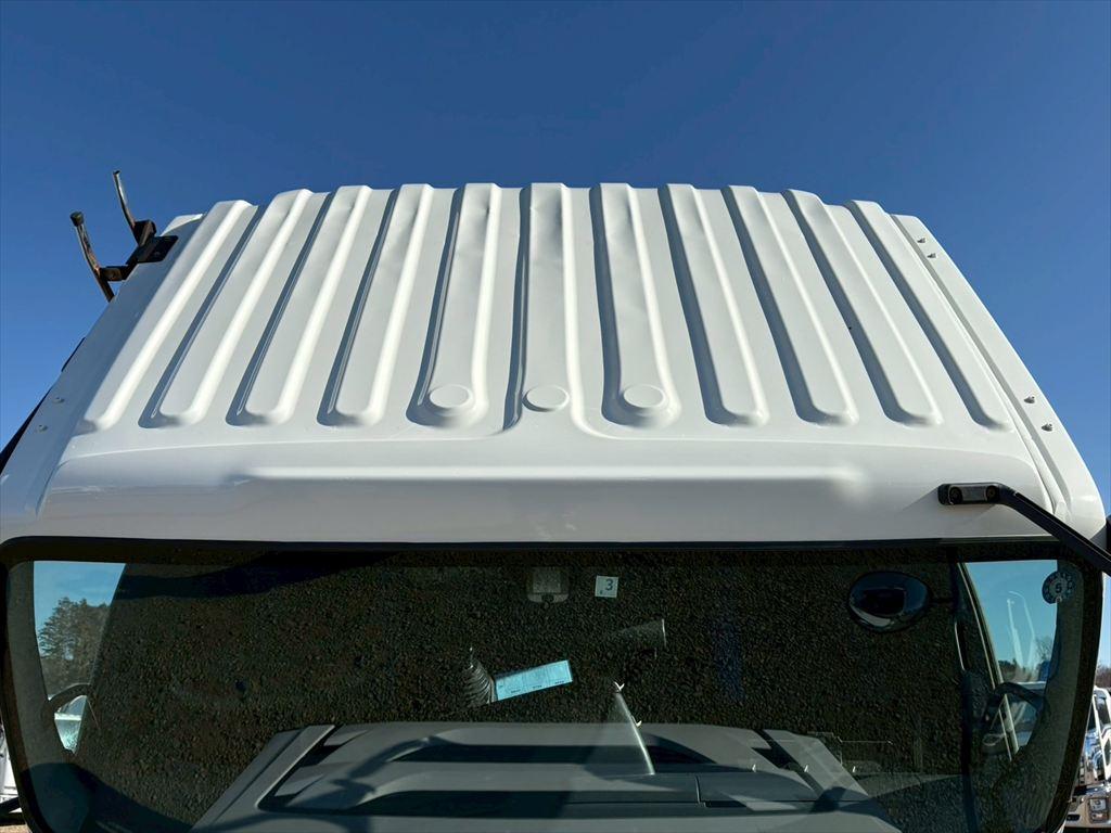 いすゞ ギガ 2PG-CYJ77C(8x4)の写真20