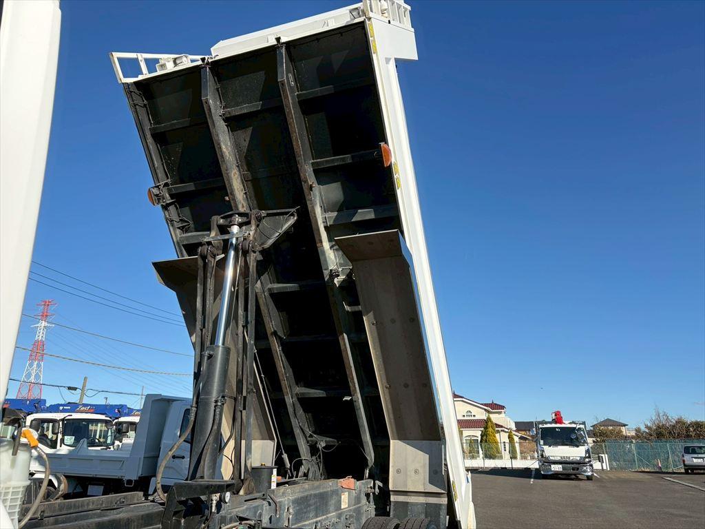 ＵＤ クオン 2PG-CW4AL(6x4)の写真13