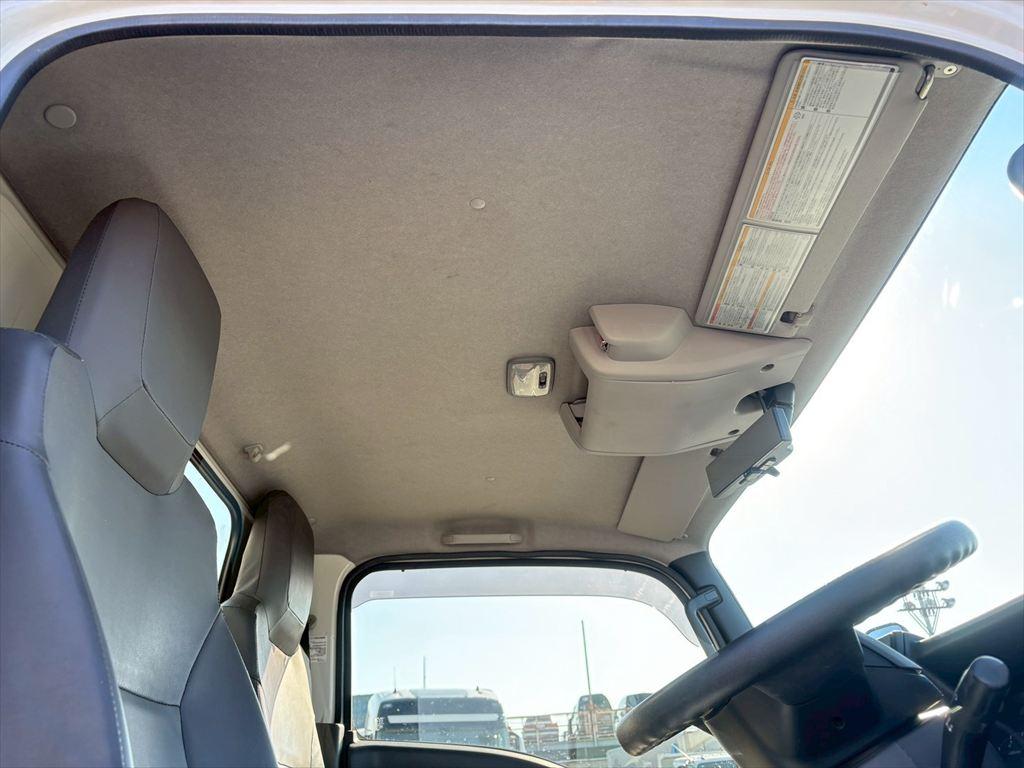 いすゞ エルフ 2RG-NKR88AT(2WD)の写真24