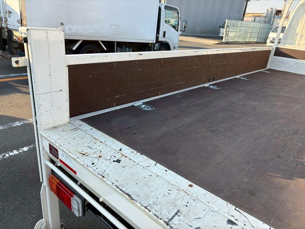 日野 デュトロ 2KG-XZU655M(2WD)の写真9