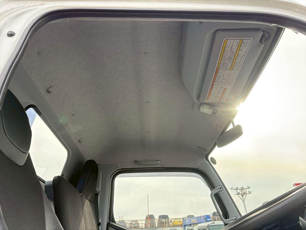 三菱 キャンター 2RG-FEA80(2WD)の写真24