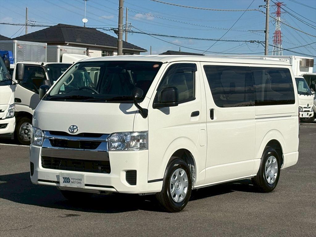 トヨタ その他 3BF-TRH200V(その他)の写真1
