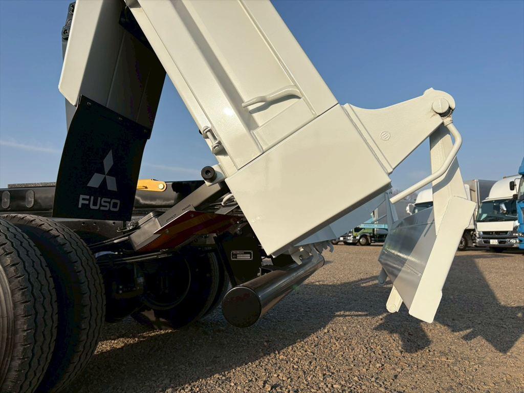 三菱 ファイター 2KG-FK62F(2WD)の写真12