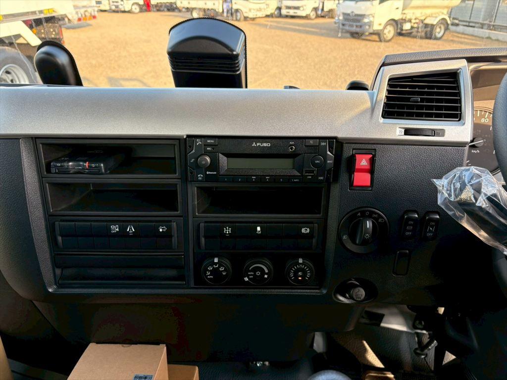 三菱 ファイター 2KG-FK62F(2WD)の写真22