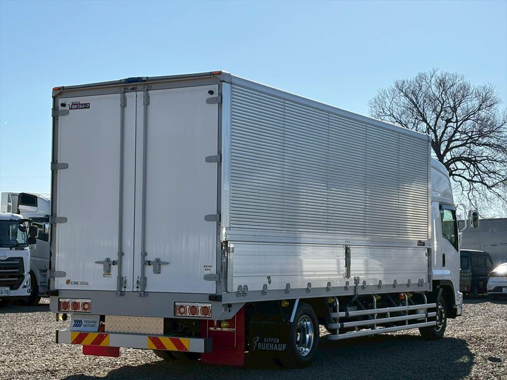 いすゞ フォワード 2RG-FTR90V4(2WD)の写真4