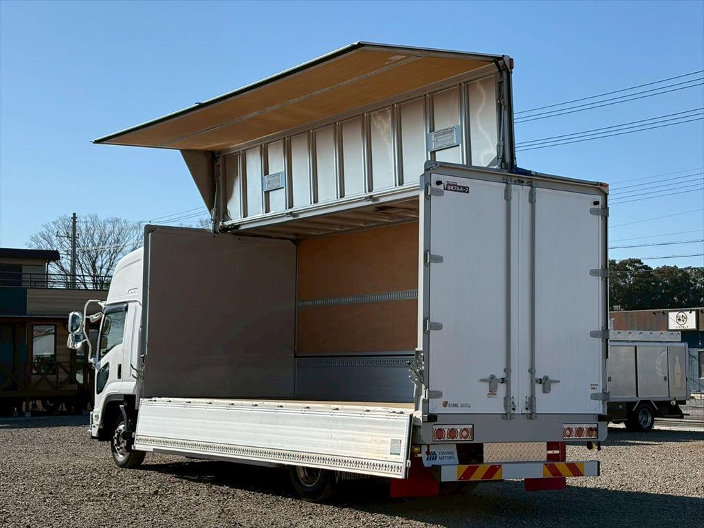 いすゞ フォワード 2RG-FTR90V4(2WD)の写真12