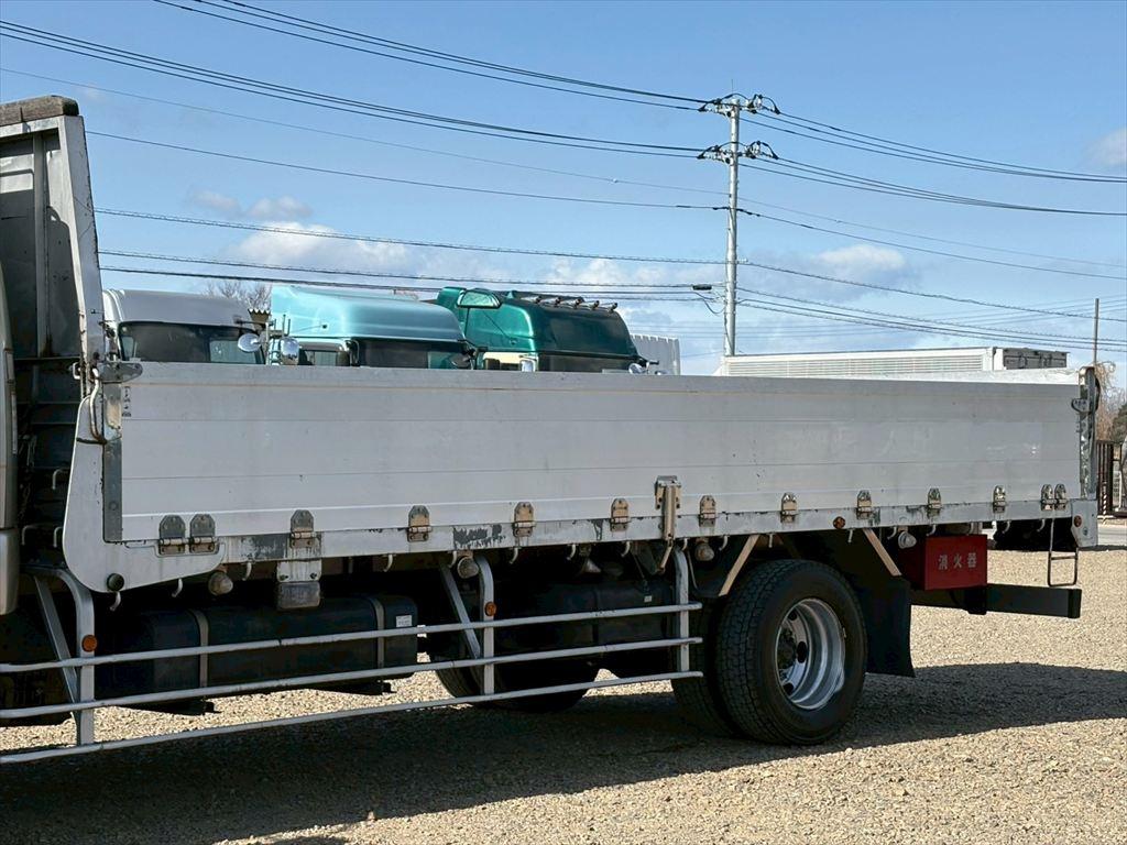 三菱 ファイター PJ-FK62FZ(2WD)の写真6