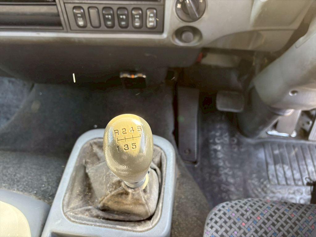 三菱 ファイター PJ-FK62FZ(2WD)の写真23