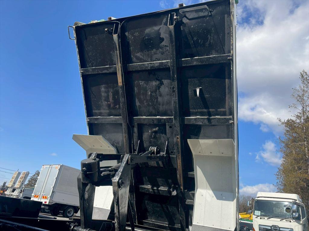 いすゞ フォワード TKG-FRR90S1(2WD)の写真13