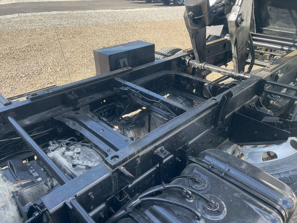 いすゞ フォワード TKG-FRR90S1(2WD)の写真14