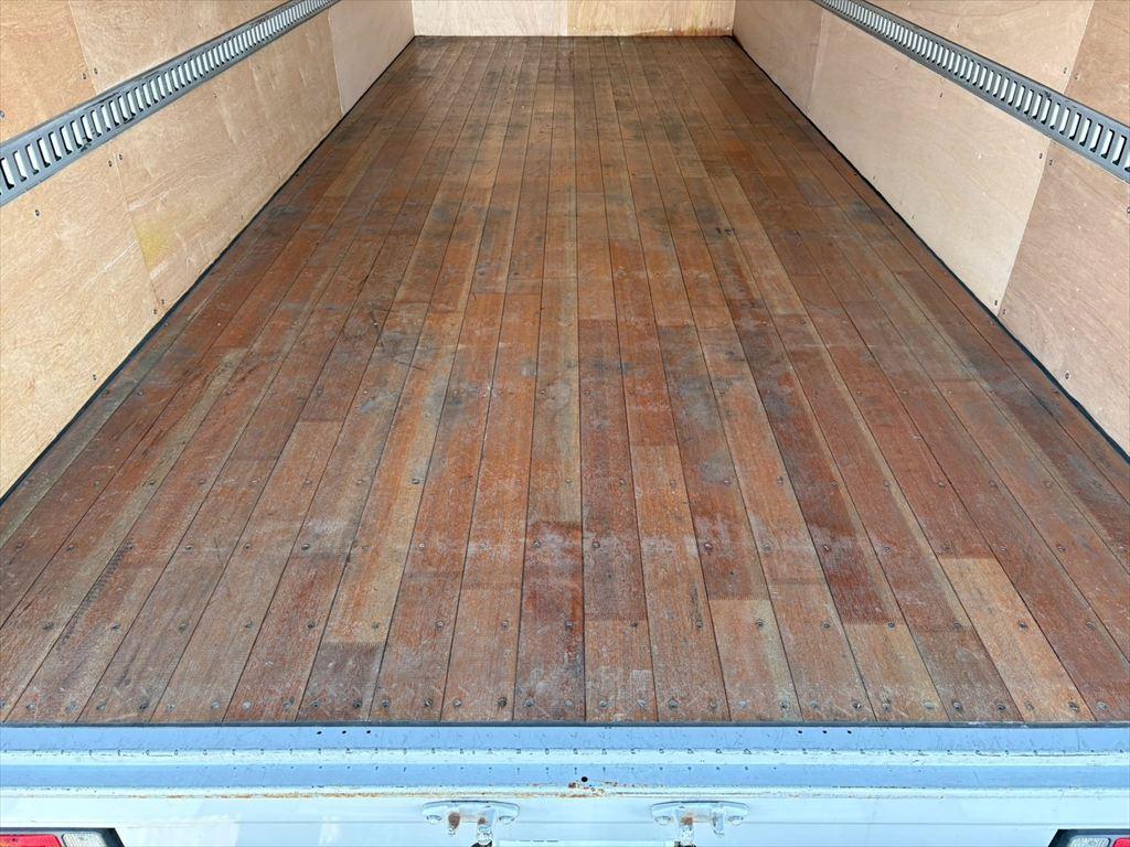 三菱 ファイター 2KG-FK65F(2WD)の写真8