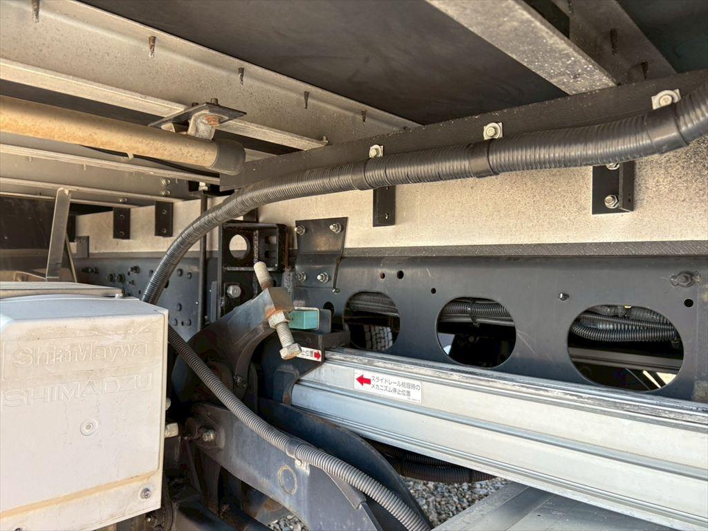 三菱 ファイター 2KG-FK65F(2WD)の写真14