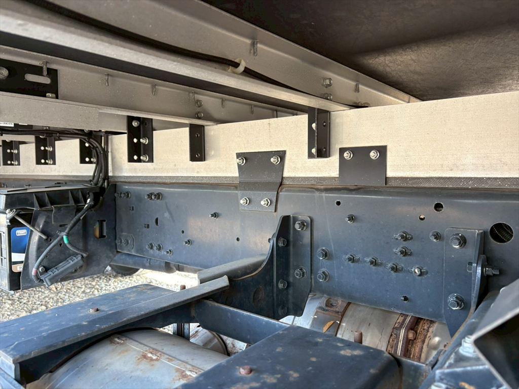 三菱 ファイター 2KG-FK65F(2WD)の写真16