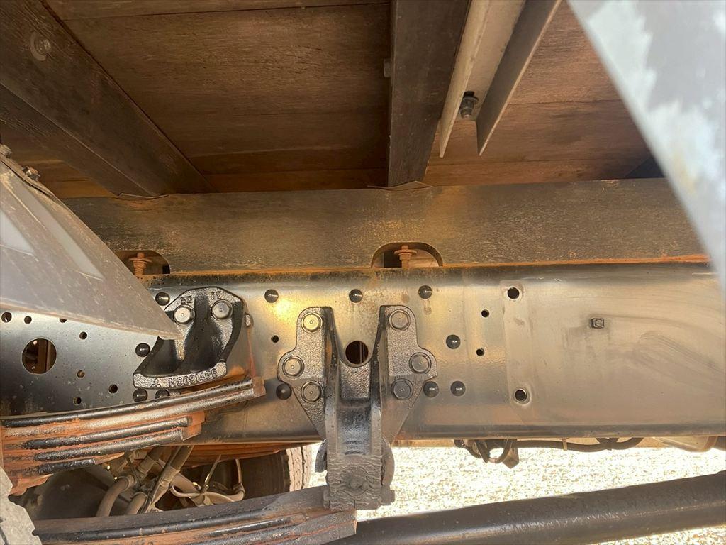 三菱 ファイター TKG-FK72FY(2WD)の写真16