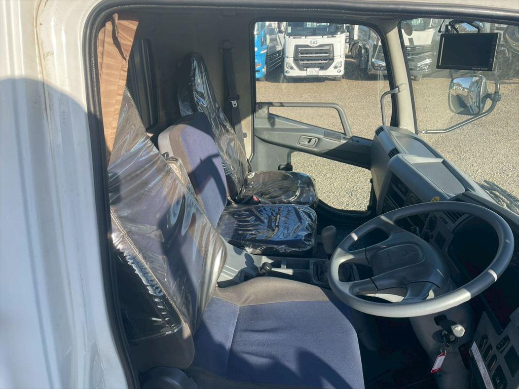 三菱 ファイター TKG-FK72FY(2WD)の写真21