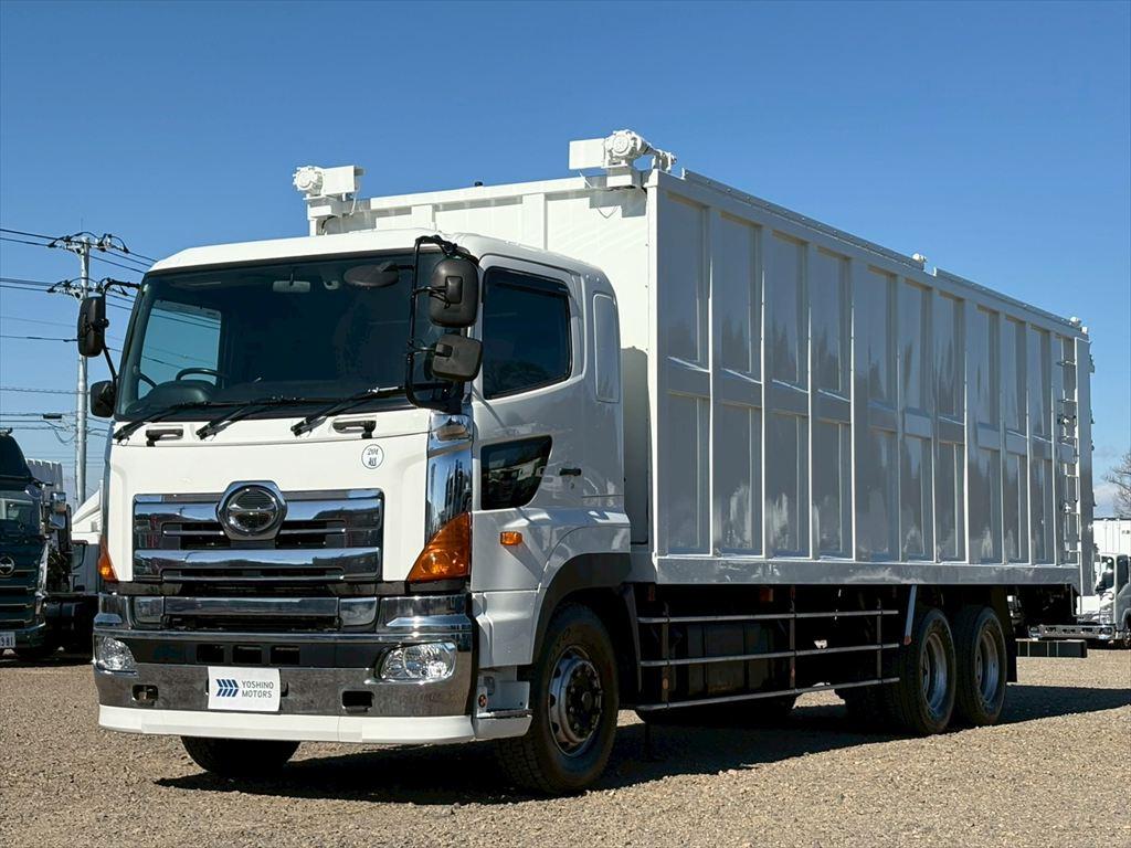 日野 プロフィア QDG-FS1EWEA(6x4)の写真1