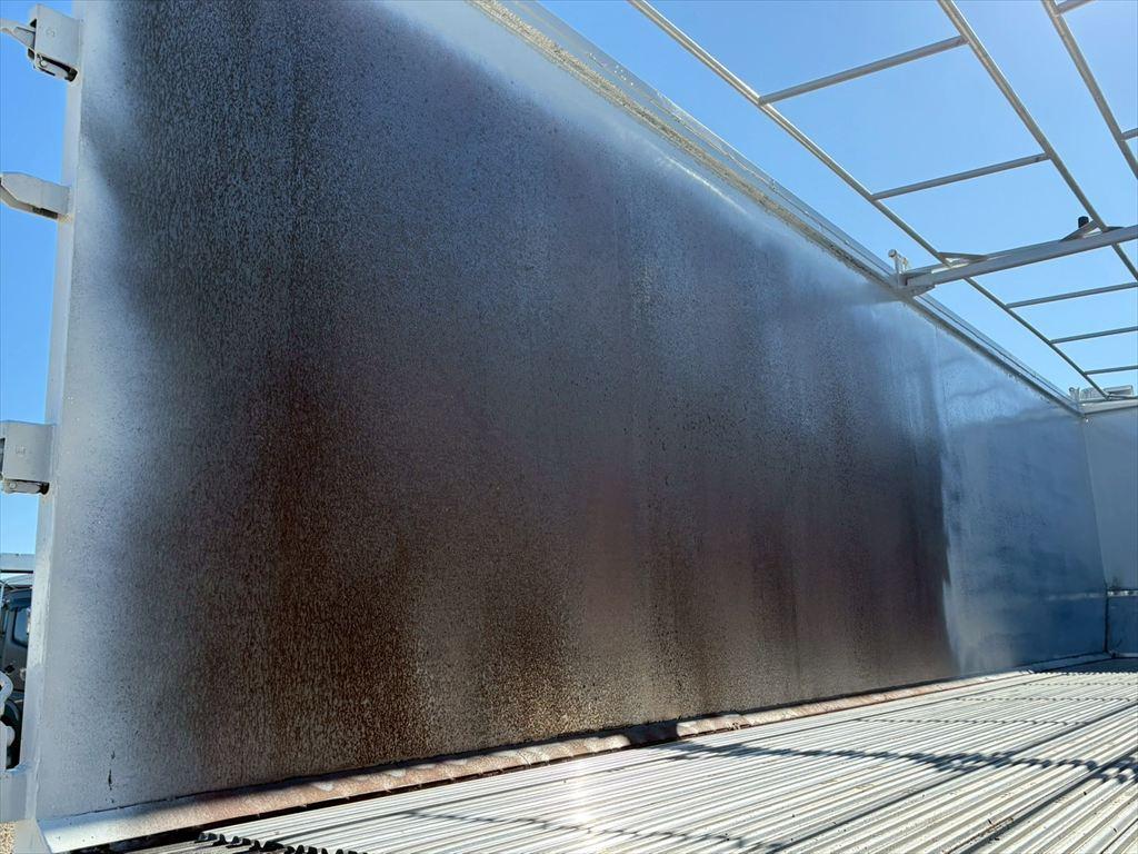 日野 プロフィア QDG-FS1EWEA(6x4)の写真9