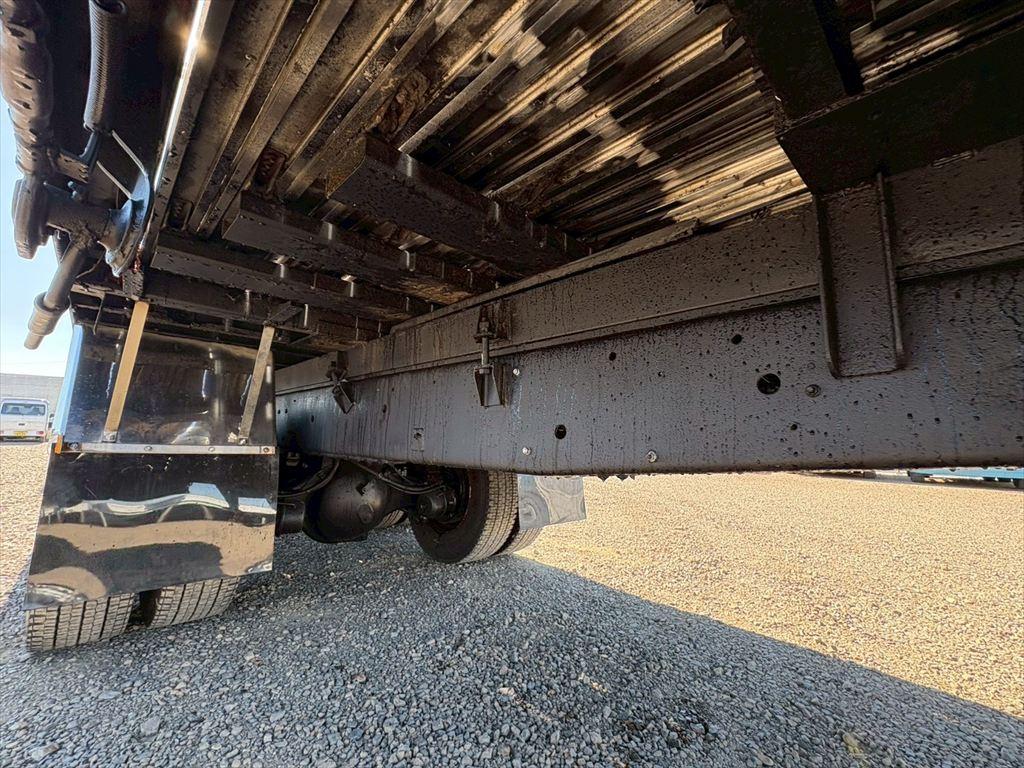 日野 プロフィア QDG-FS1EWEA(6x4)の写真14