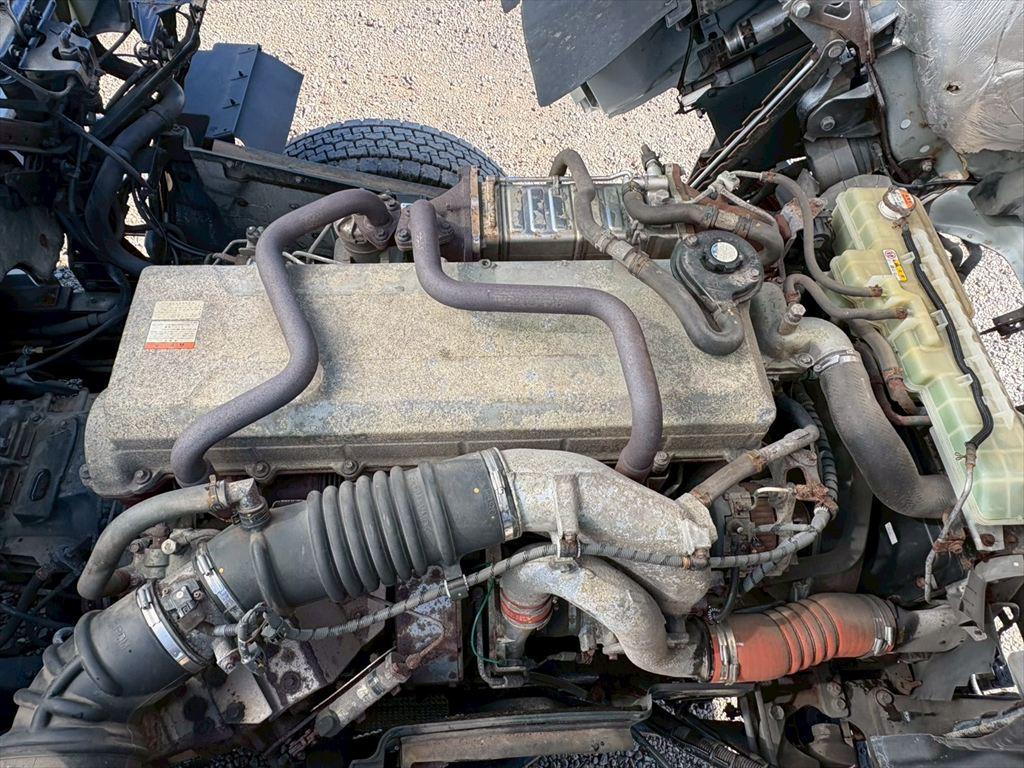 日野 プロフィア QDG-FS1EWEA(6x4)の写真18