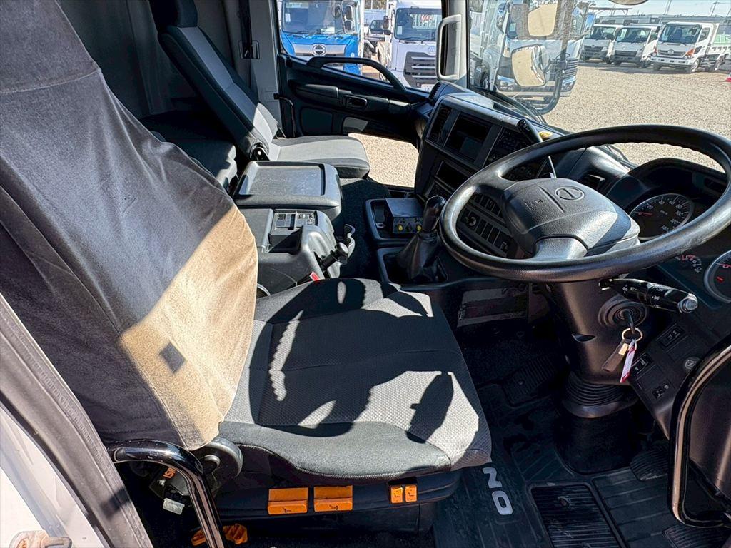 日野 プロフィア QDG-FS1EWEA(6x4)の写真21