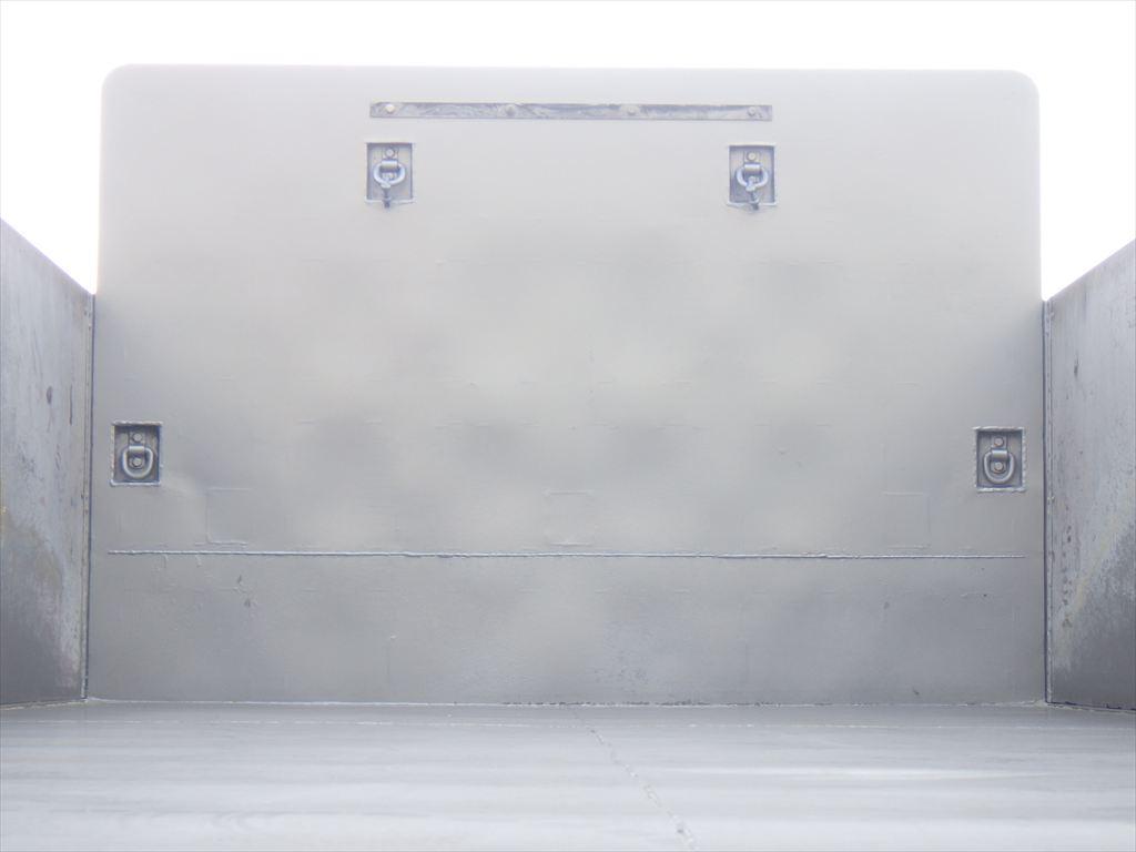 いすゞ ギガ QKG-CYZ77A(6x4)の写真7