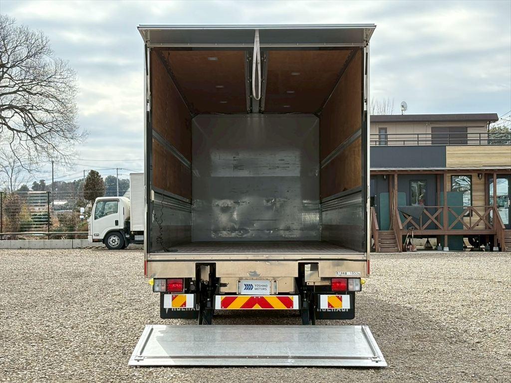 いすゞ フォワード 2RG-FRR90T2(2WD)の写真12