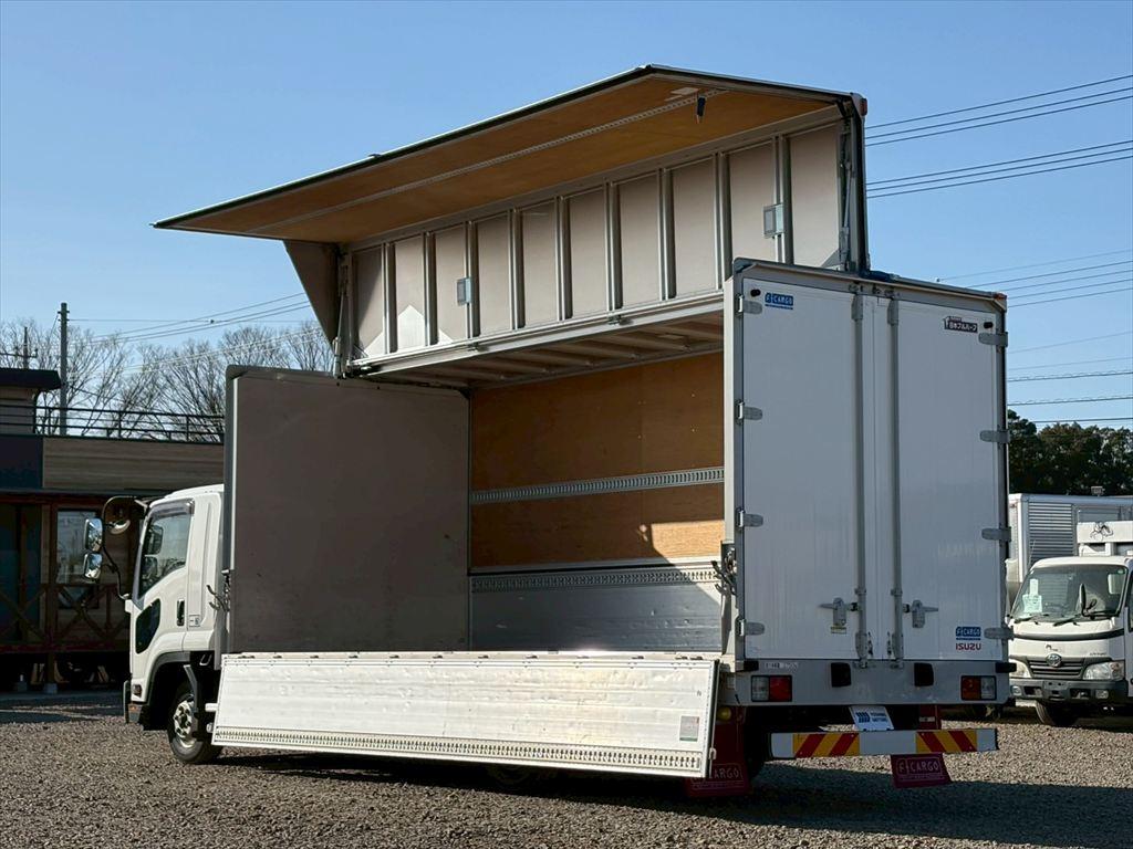 いすゞ フォワード 2RG-FRR90T2(2WD)の写真12