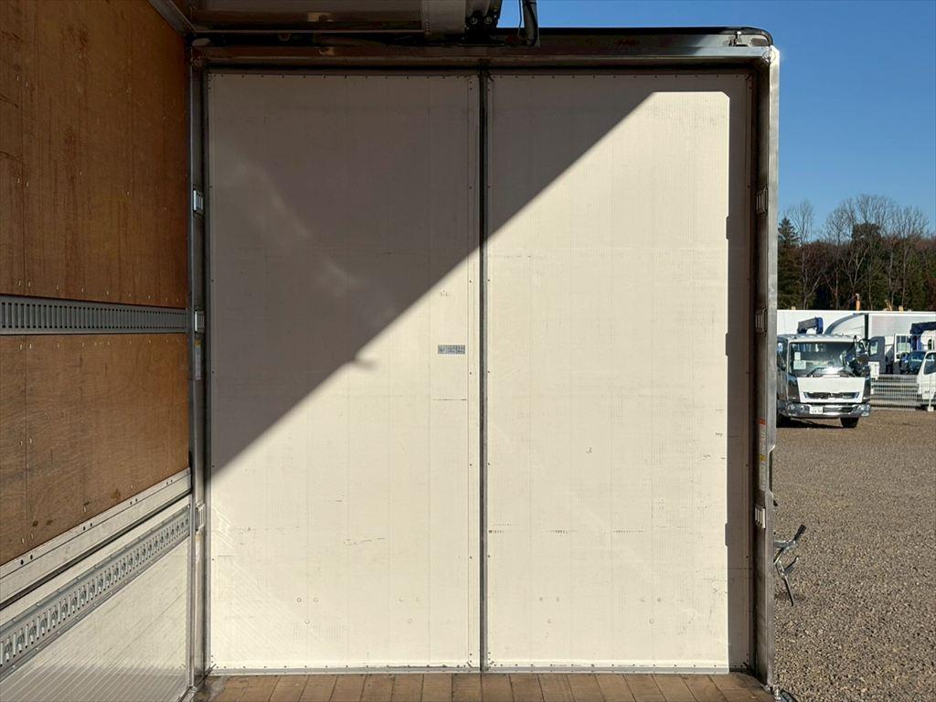 日野 プロフィア 2DG-FW1EHG(8x4)の写真13