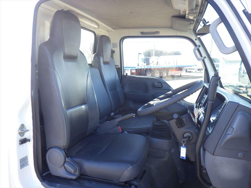 いすゞ エルフ TPG-NKR85(2WD)の写真21