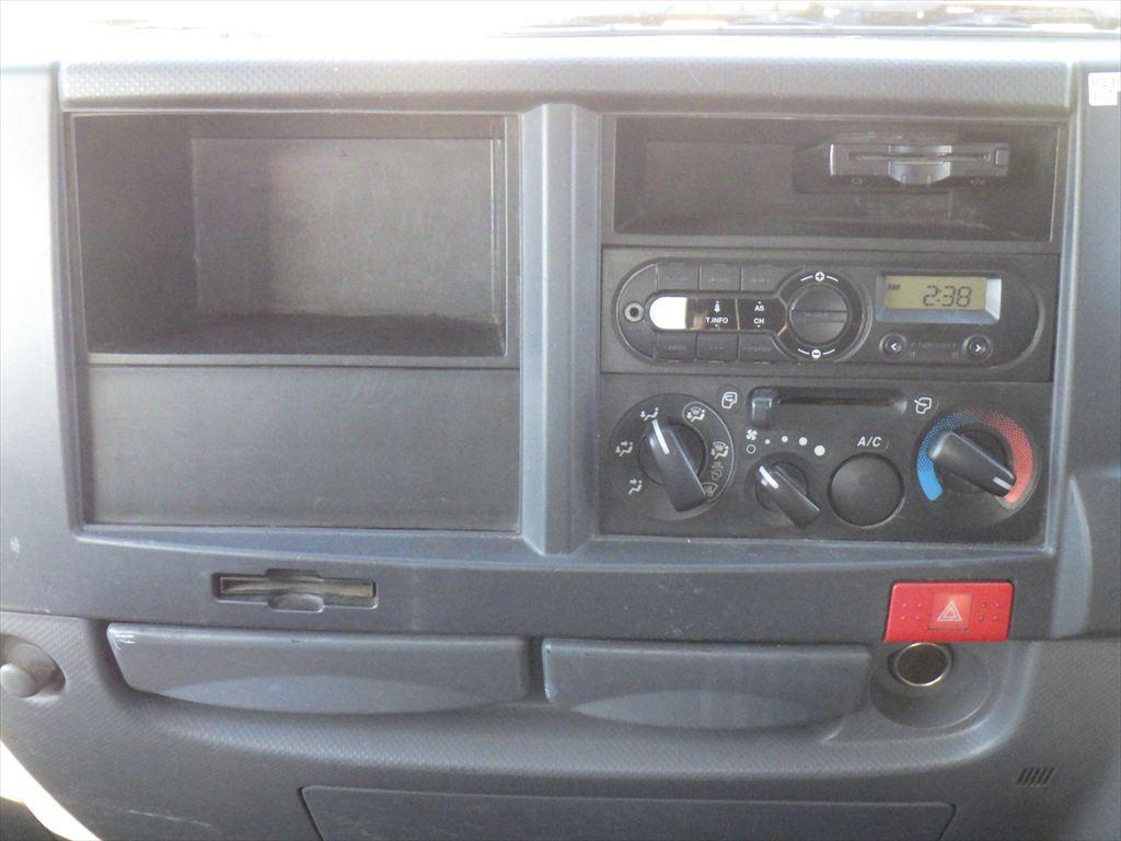 いすゞ エルフ TPG-NKR85(2WD)の写真22