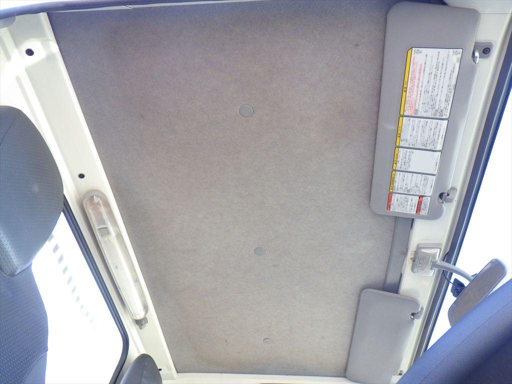 いすゞ エルフ TPG-NKR85(2WD)の写真24