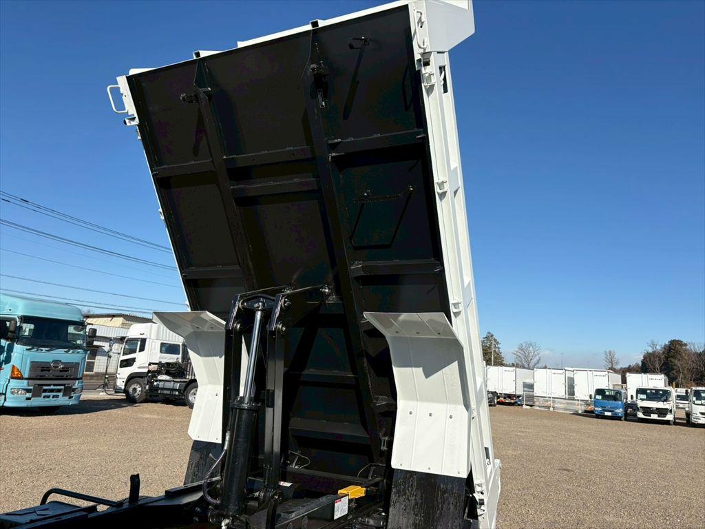 三菱 ファイター 2KG-FK72F(2WD)の写真13