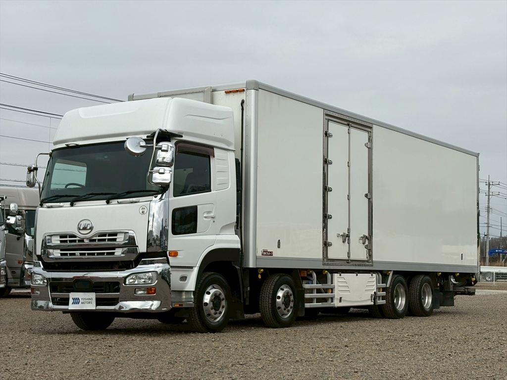 UD クオン QPG-CG5ZA(8x4)の写真1