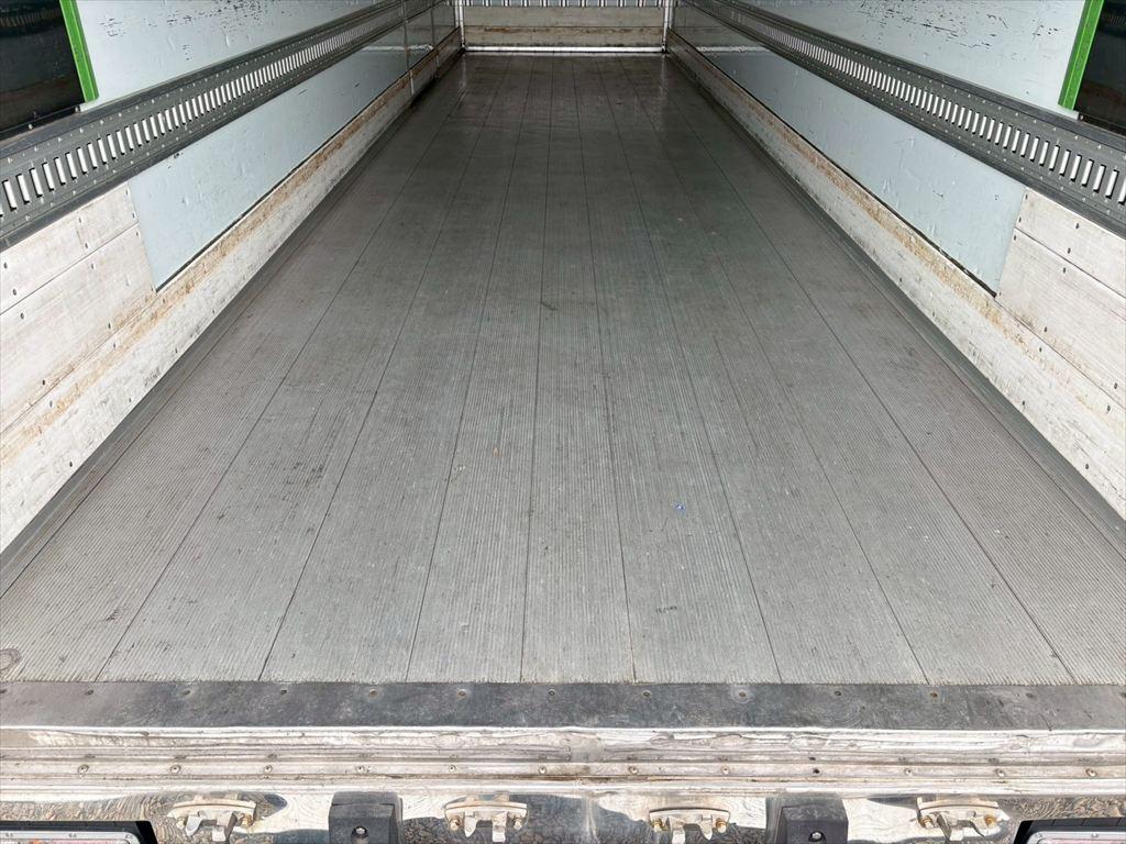 UD クオン QPG-CG5ZA(8x4)の写真8