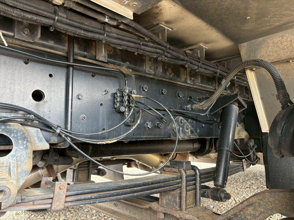 ＵＤ クオン QPG-CG5ZA(8x4)の写真17