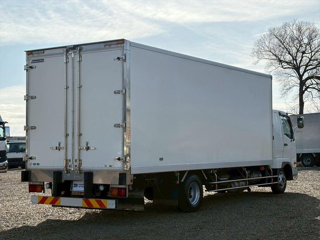 三菱 ファイター 2KG-FK64F(2WD)の写真4