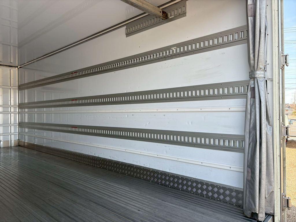 三菱 ファイター 2KG-FK64F(2WD)の写真10