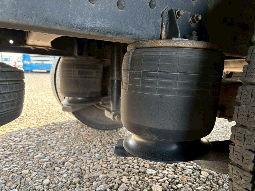 三菱 ファイター 2KG-FK64F(2WD)の写真18