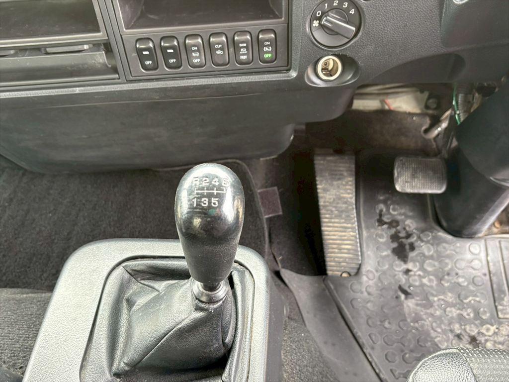 三菱 ファイター 2KG-FK64F(2WD)の写真23