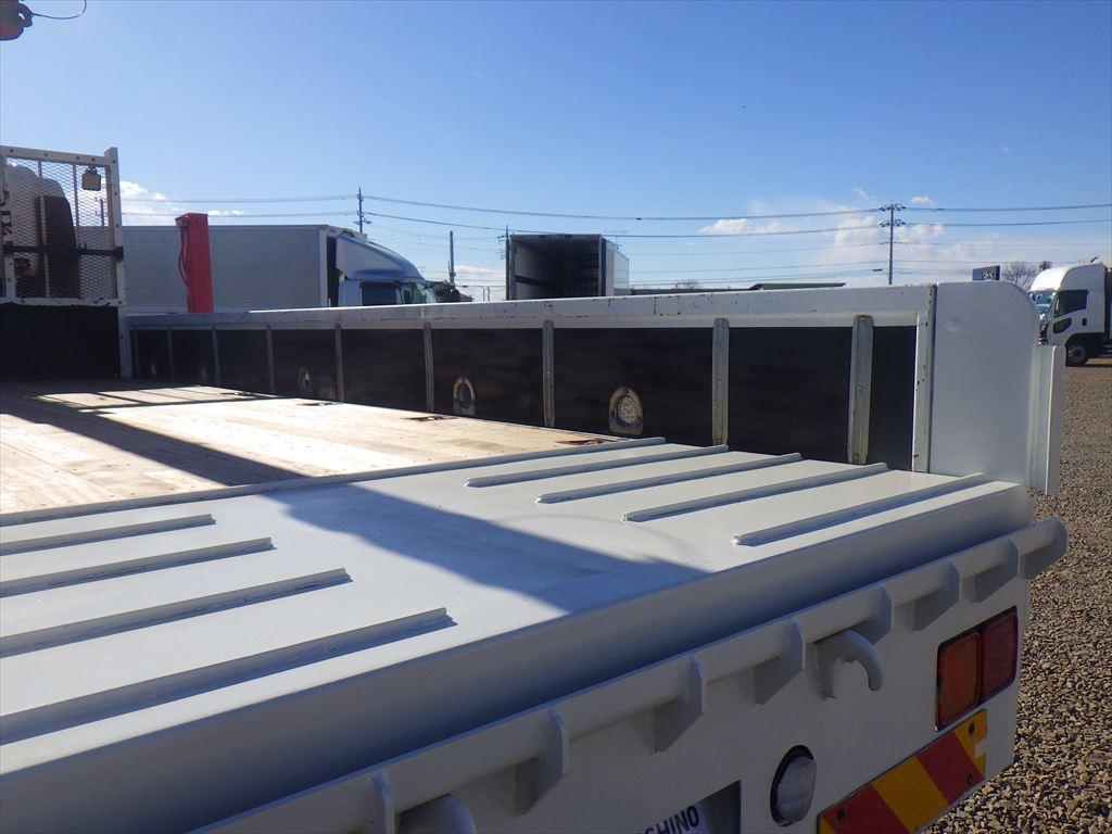 いすゞ フォワード TKG-FRR90S2(2WD)の写真10