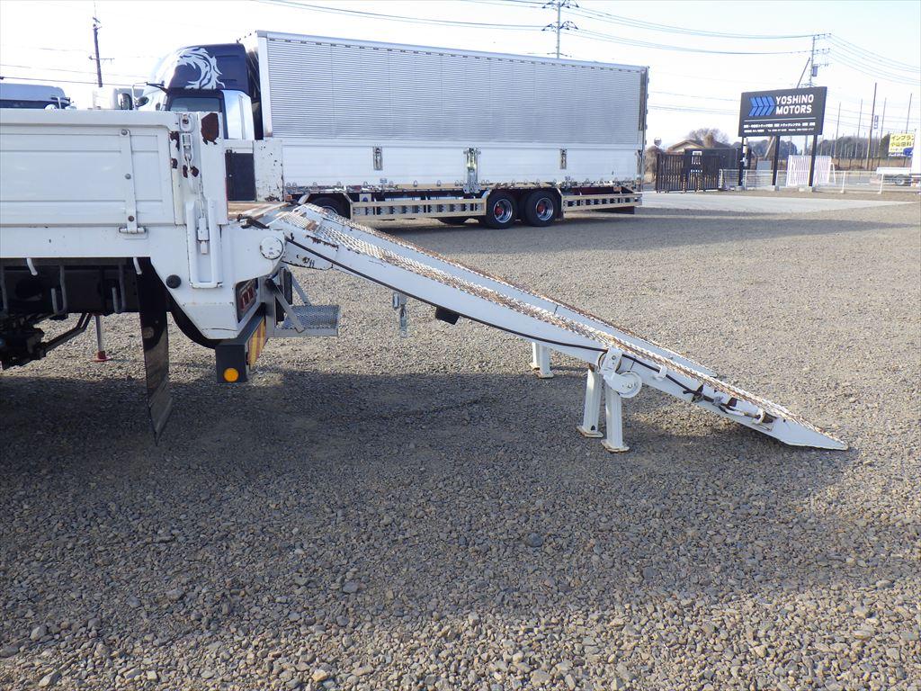 三菱 ファイター QKG-FK62FZ(2WD)の写真12