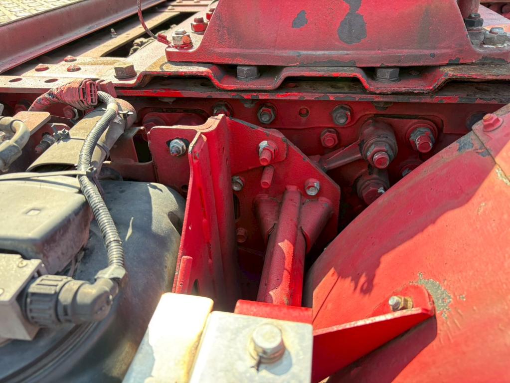 いすゞ ギガ 2PG-EXD52CD(2WD)の写真13