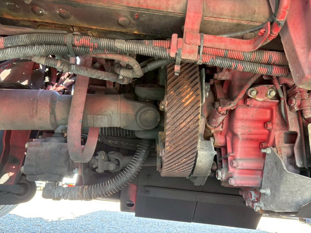 いすゞ ギガ 2PG-EXD52CD(2WD)の写真17