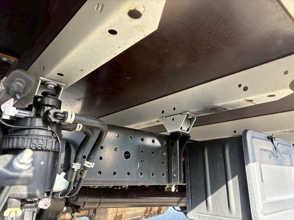 日野 デュトロ 2KG-XZU655M(2WD)の写真14